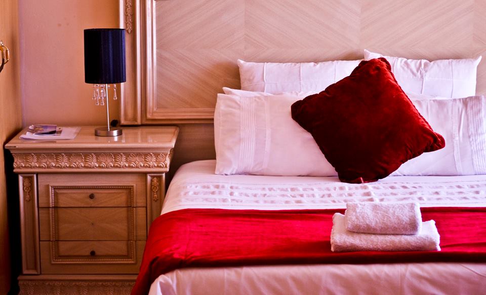 Ibhotwe guest house